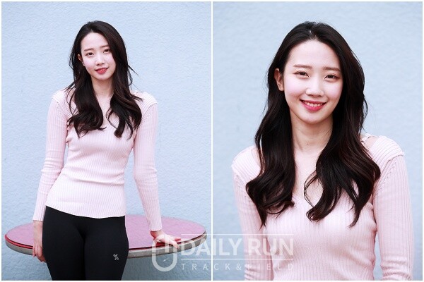 LG 귀염둥이 막내' 오윤솔 치어리더, "야구장에서 만나요!" [화제의 치어리더] < 스포츠 종합 < 기사본문 -  데일리런(DailyRun)